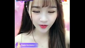 Gadis Asia Imut Bikin Panas Di Live Streaming Uplive