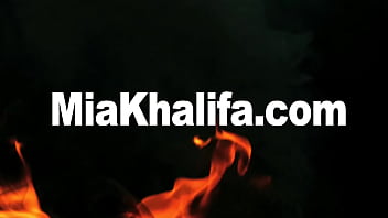 Mia Khalifa, Si Arab Montok Yang Haus Kontol, Minta Lebih Keras Di Belakang Layar Dan Jmac Langsung Melayani Dengan Bertenaga