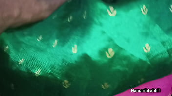 Bhabhi India Yang Panas Dan Menggairahkan Sedang Ditiduri Dengan Liar.