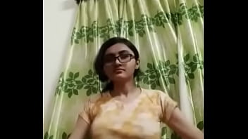 Desi Montok Yang Bikin Nafsu Membara