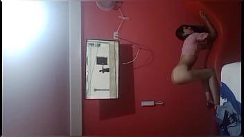 Kakak Tiriku Menangkapku Di Kamar Ayah, Dia Memaksaku Untuk Menelan Kontolnya Dan Menghajar Aku Dengan Kasar. Ya, Enak Sekali, Genjot Aku, Aku Adalah Pelacurmu, Kakak Tiriku