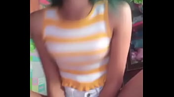 Tayangan Panas Bigo Live, Celana Ketat Asia Memperlihatkan Bentuk Memek Yang Menggoda