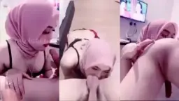 Diyana Sakura Mengisap Kontol Besar Dari Sudut Pandang Pertama