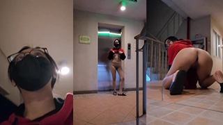 Gadis Tiktoker Cantik Menggoda Di Lorong Apartemen