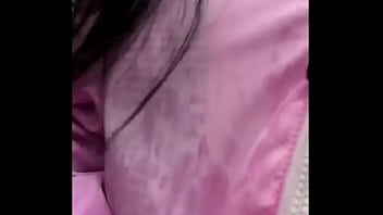 Gadis Asia Telanjang Basah Kuyup Di Tengah Hujan Deras!