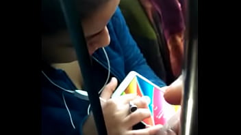 Desi Bhabhi Yang Menggoda Dan Menggairahkan