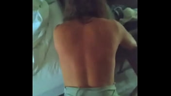 Candi Annie, Milf Tua Yang Menggairahkan, Membungkuk Untuk Ditembak Dari Belakang Di Pagi Hari Hingga Pantatnya Penuh Dengan Sperma