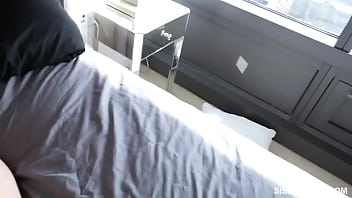 Adik Tiri Pirang Elsa Jean Dihajar Dan Ditembus Dalam-dalam