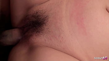 Adik Ipar Jepang Yang Mungil Menggoda Kakak Iparnya Untuk Berzina Di Samping Pacarnya Dalam Film Porno Jepang Tanpa Sensor