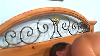 Ibu Blonde Kayla Synz Yang Bikin Napsu Gila