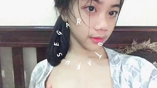 Gadis Sma Cantik Pamer Tubuh Seksi Untuk Pacarnya