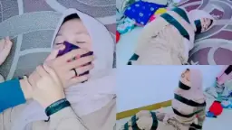 Perban Ketat Di Tubuh Ukhty Remaja Cantik Yang Menggoda Dalam Permainan Bdsm