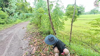 สาวไทยโชว์หีริมทาง เสียงไทยชัดเจน