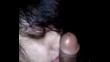 Pasangan India Modern Yang Imut Memberikan Blowjob Dengan Gaya Panas