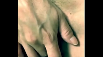 Gadis Asia Yang Menggoda Dengan Pesona Erotisnya