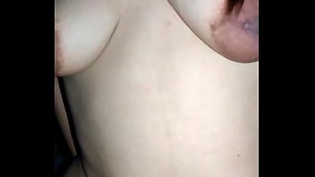 Ate Pinay May Mainit Na Regalo Para Kay Bunso – Paboritong Step Bro