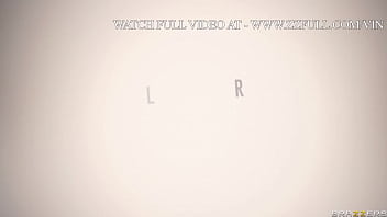 Adik Jalang Penetes Sperma. Demi Sutra / Brazzers / Streaming Lengkap Di Www.zzfull.com/vin