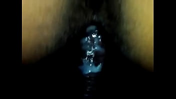 Gadis India Yang Menggoda Dengan Lekuk Tubuh Yang Memabukkan