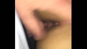 Gadis Berkulit Gelap Yang Menggoda