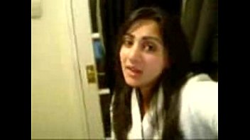 Penari Desi Menggoda – Tonton Gratis Di Youporn