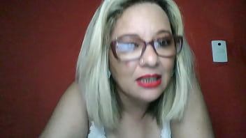 Gila Berahi: Ibu Dan Putri Takluk Di Ranjang Pacar