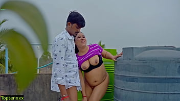 Bercinta Hot Di Atap! Jangan Sampai Keluar Di Dalam Memek