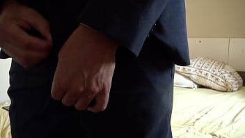 Istri Turki Yang Suaminya Tak Berdaya Membiarkan Pengusaha Inggris Menembus Lubang Pantatnya