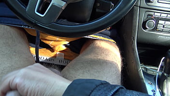 Gadis Muslim Arab Menggoyang Kontol Kecil Pria Perancis Mesum