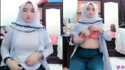 Perawat Sange Pamer Payudara Montok Di Live Streaming