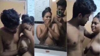 Sang Mesum Nikmati Bercinta Di Kamar Mandi Bersama Pacar Berpayudara Besar