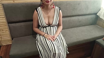 Jija Tergoda Tubuh Seksi Saali, Dientot Pepek Dan Pantatnya Dengan Audio Hindi