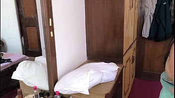 Desi Gadis Panas Digoyang Keras Sebelum Perayaan Holi