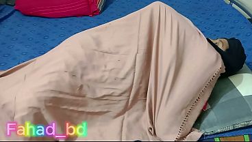 Kakak Tiri Desi Digoyang Ganas Oleh Adik Tirinya Bagian 1