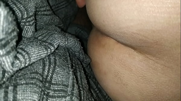 Istri Desi Yang Menggoda Dan Penuh Gairah