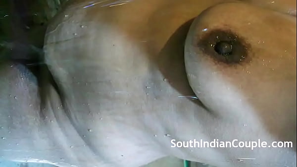 जवान भाभी ने अपने देवर से गांड मरवाई, हिंदी आवाज में मजा लेते हुए