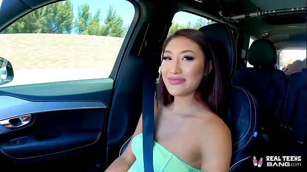 Mina Luxx Digoyang Cepat Di Gang Gelap Sebelum Lanjut Bercinta Di Kamar Hotel