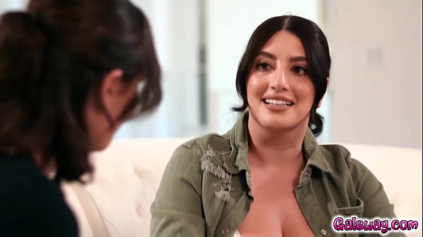 Sarah Arabic Takluk Pada Hasratnya, Mengakui Ketertarikannya Yang Membara Pada Mantan Komandannya, Casey Calvert