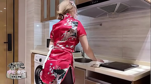 旗袍魅影撩人心魄，只想与你共赴云雨之欢