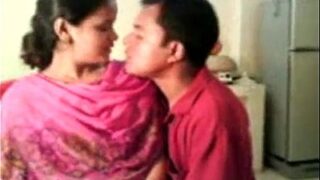 Video Porno Desi Bhabhi Amatir Dan Devar Nakalnya