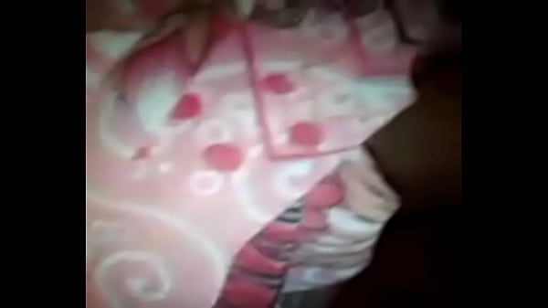 Desi Tante Berbulu Lebat Di Selangkangan