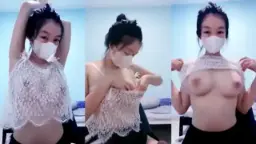 Montoknya Mochi Host Live Bareng Bocil Mango Yang Menggoda