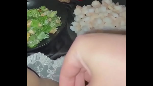 Gadis Muslim Ngentot Diri Sendiri – Putri Salju Arab – Amatir Los Angeles Usa – Pesta Makanan Paling Mesum Dan Keras