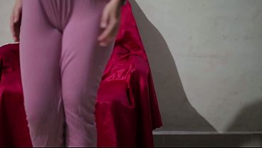 Cewek Chindo Pakai Tanktop Satin Genit, Pamer Memek Di Kamera Bokep Indo Terbaru