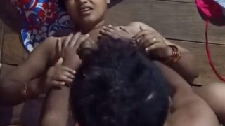 Istri Desa Goyang Seksi Digenjot Habis Sama Suami