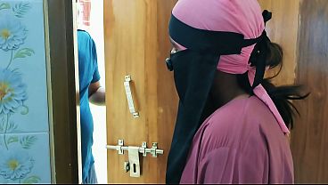 Temen Cewek Hijab Kuliah Kakak Tiri Lagi Panas-panasnya, Kita Ngewe Di Kamar.