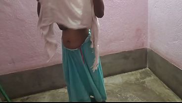 Desi Cewek Super Seksi Baru Jilat Pisang Gede.