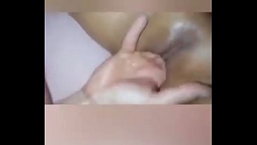 Jilat Memek Cewek Asia, Nikmatin Basahnya Sampai Muncrat