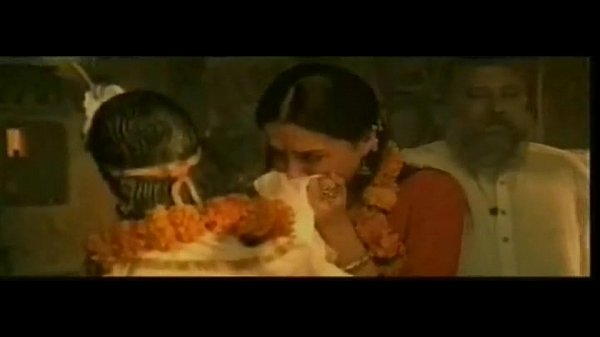 Paling Panas! Lagu Hindi Mesra – Hum Hain Is Paal Yahan, Basah-basah Di Sini