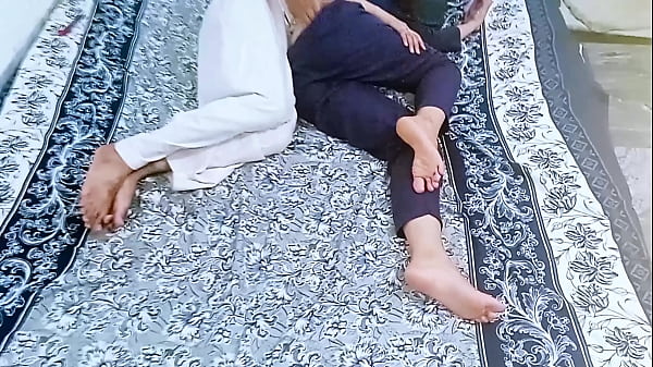 Desi Cewek Imut Malu-malu Ngerasain Pertama Kali, Video Bokep Cewek Desa Pertama Kali Ngentot