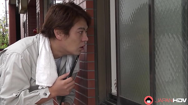 Yui Misaki Asik Mainin Memek Di Kasir, Gak Pake Sensor.